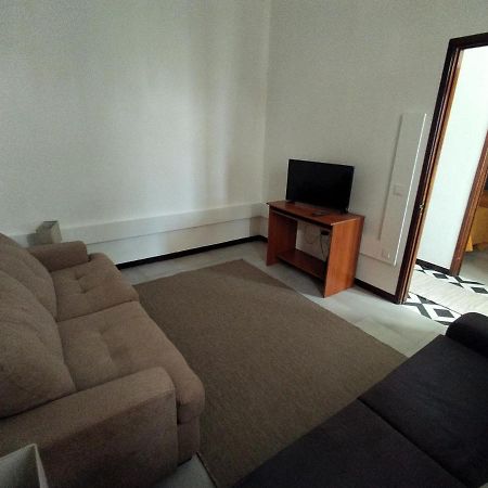 Bus Stop House 84 فونشال المظهر الخارجي الصورة