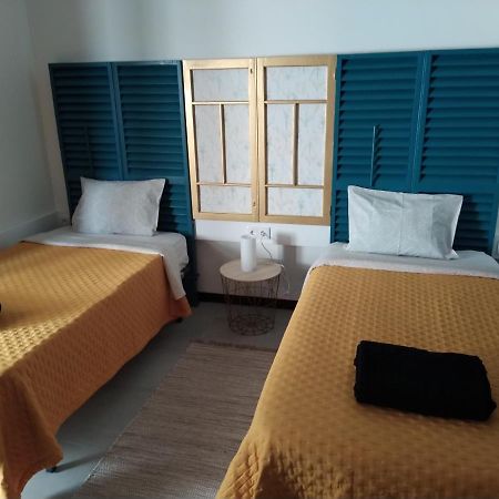 Bus Stop House 84 فونشال المظهر الخارجي الصورة