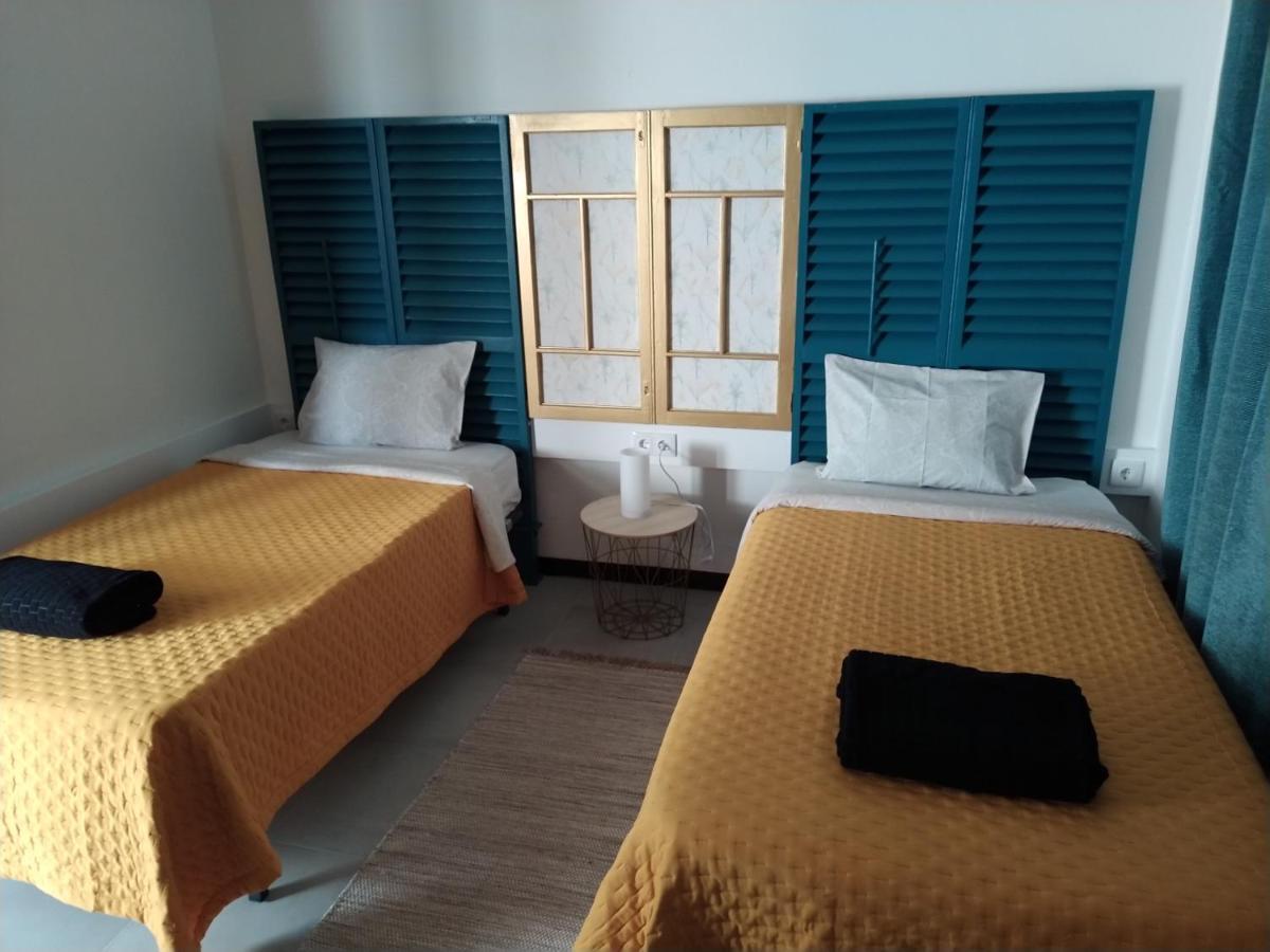 Bus Stop House 84 فونشال المظهر الخارجي الصورة