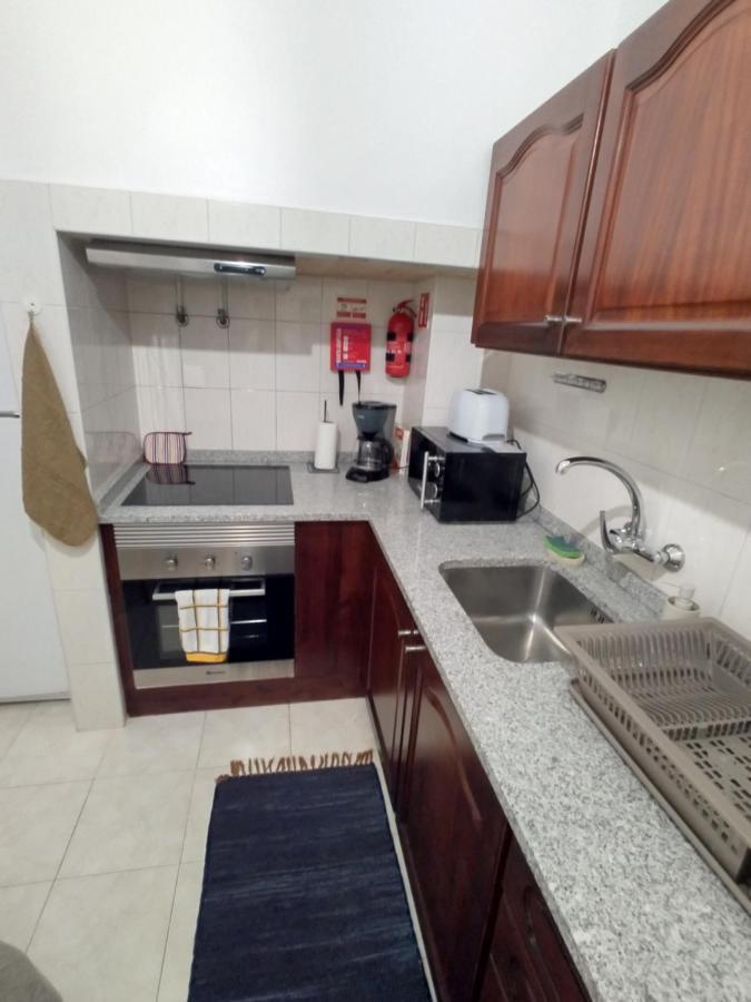 Bus Stop House 84 فونشال المظهر الخارجي الصورة
